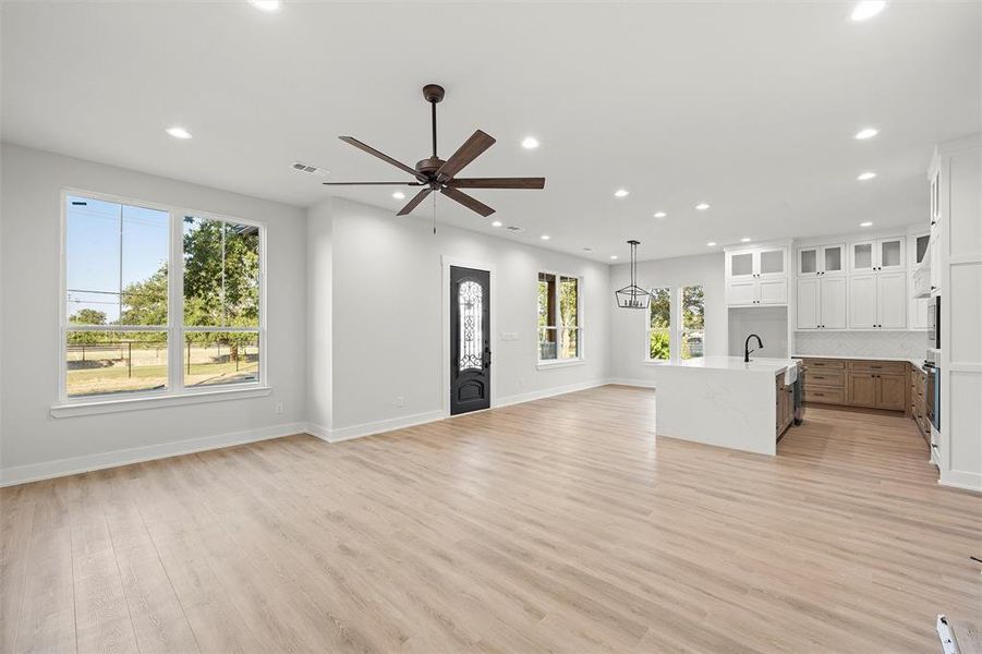Spacious, unfurnished interior of a new home in , Waco (Image 12).