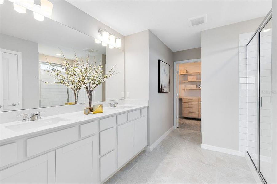 Furnished interior view inside a new home in Parkside Trails, Clermont (Image 5).