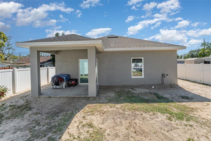 Exterior details and patio area of a home in , Lakeland (Image 4).