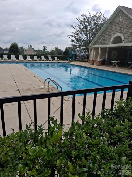 Community amenities in Northlake, Statesville (Image 9).