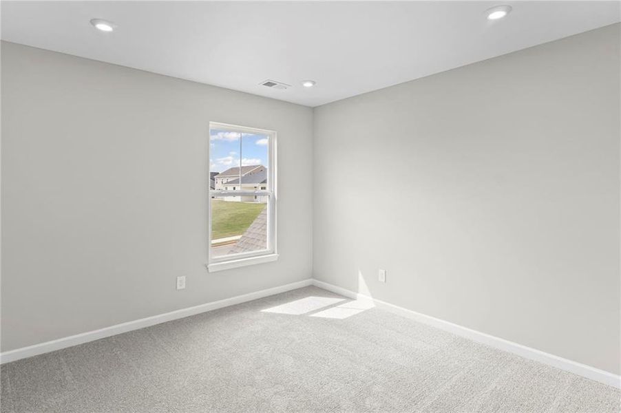 Spacious, unfurnished interior of a new home in Pickens Bluff, Hiram (Image 19). Spacious, unfurnished interior of a new home in Pickens Bluff, Hiram (Image 19).