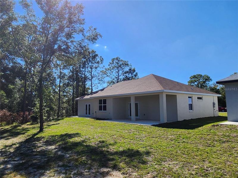 Exterior details and patio area of a home in , Ocala (Image 25). Exterior details and patio area of a home in , Ocala (Image 25).