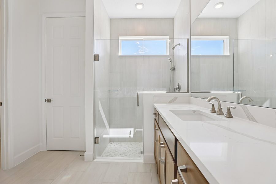 Furnished interior view inside a new home in Country Club Estates, Palm Bay (Image 5).