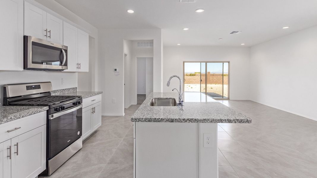 Furnished interior view inside a new home in Hanson Ridge, Vail (Image 4).