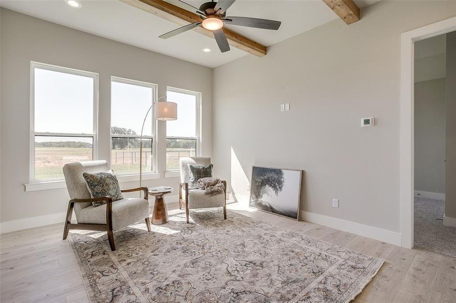 Furnished interior view inside a new home in , Weatherford (Image 28).