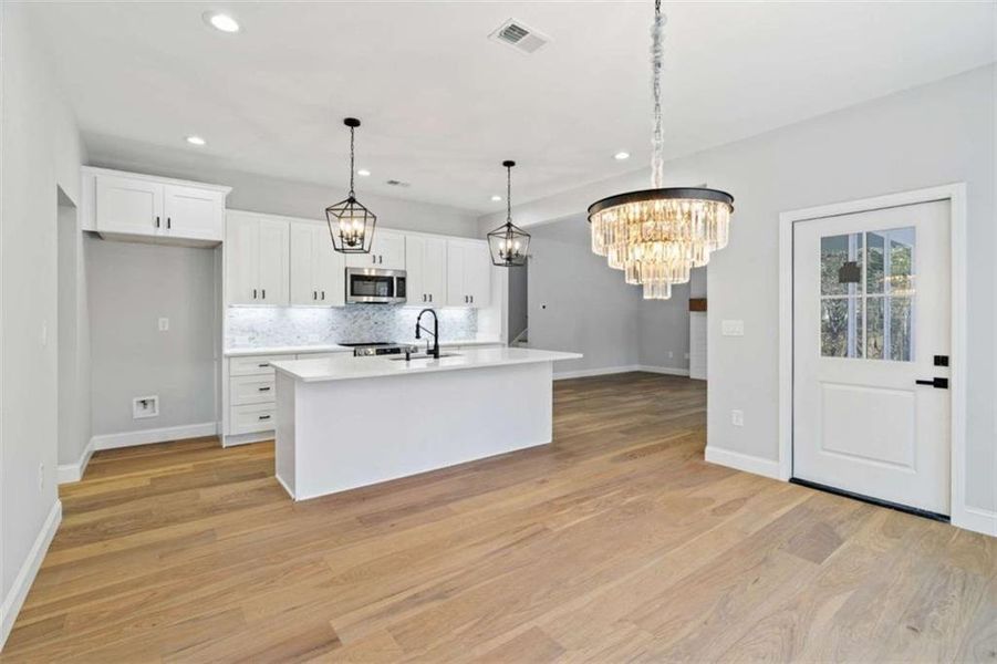 Furnished interior view inside a new home in , Gainesville (Image 12).