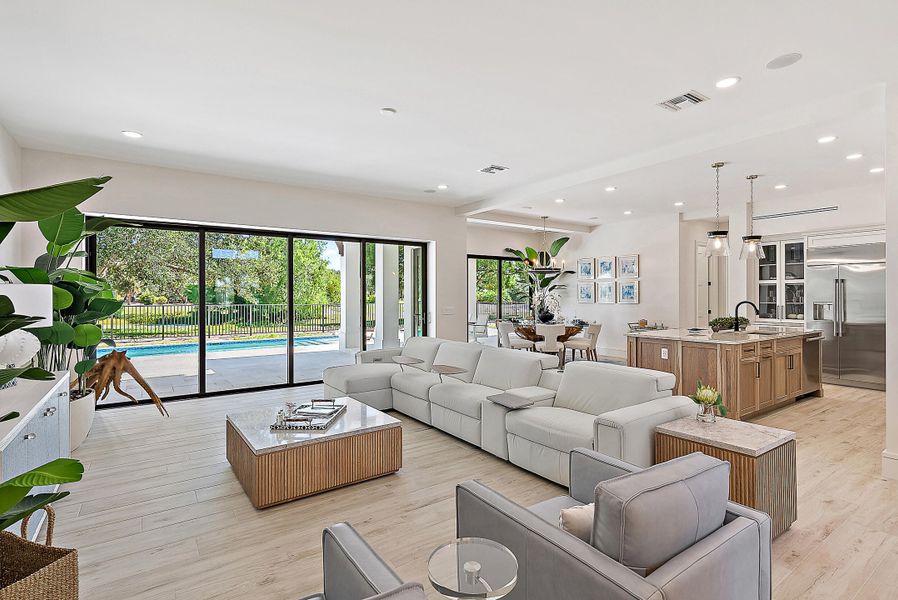 Living Area Living Area