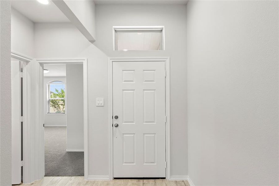 03. 1405 Hillbrook - Entry 03. 1405 Hillbrook - Entry