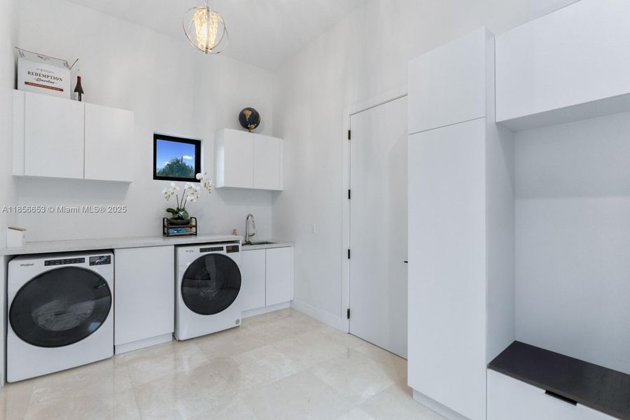 Image 32 of a home in .