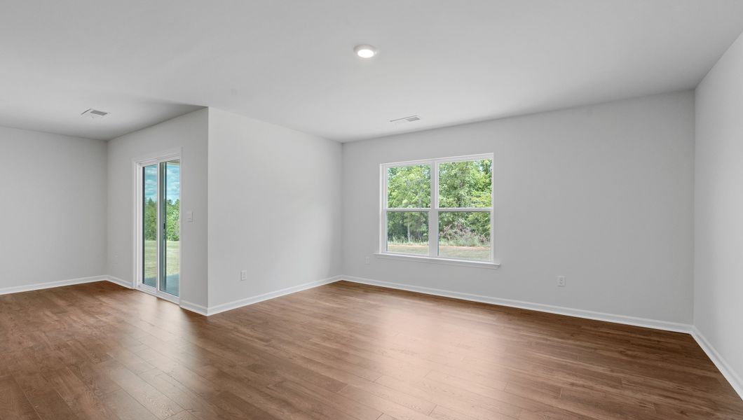 Spacious, unfurnished interior of a new home in Harrier Point, Woodruff (Image 20). Spacious, unfurnished interior of a new home in Harrier Point, Woodruff (Image 20).
