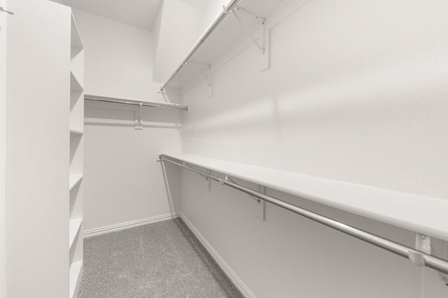 Representative unfurnished interior of a home built from the Cypress by UnionMain Homes in Edgewater, Fate (Image 43).