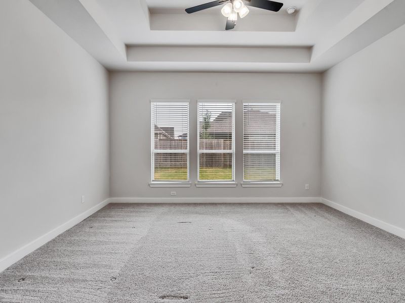 Spacious, unfurnished interior of a new home in Meridiana, Manvel (Image 23).