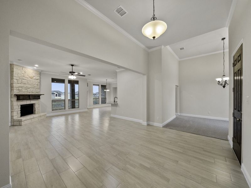 Representative unfurnished interior of a home built from the Jude by Robbie Hale Homes in High Meadows Estates, Nevada (Image 34).