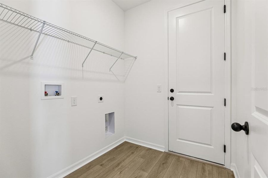 Spacious, unfurnished interior of a new home in Sunbrooke, St. Cloud (Image 32).