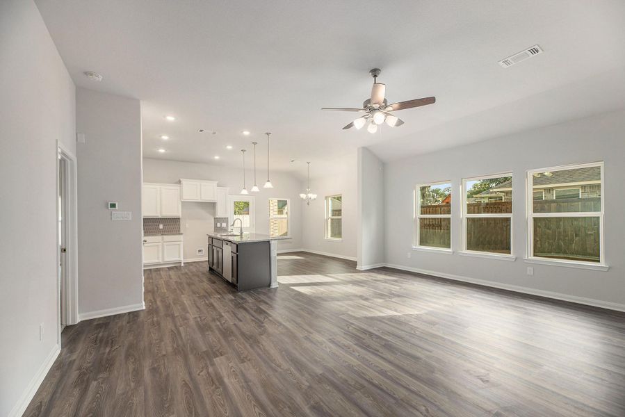 Spacious, unfurnished interior of a new home in , West Columbia (Image 24).