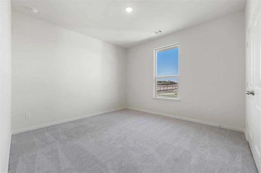 Spacious, unfurnished interior of a new home in Clear Sky Addition, Valley View (Image 17).