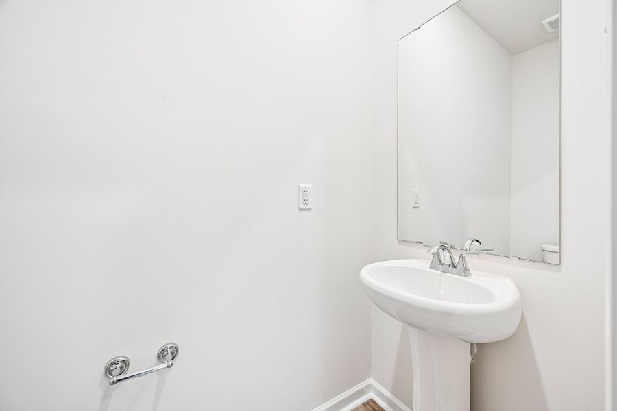 Image 44 of a home in Trenton Place.