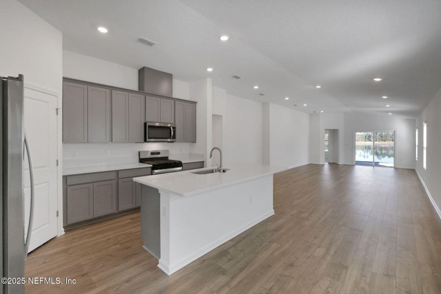 Furnished interior view inside a new home in Cedar Creek, Jacksonville (Image 14).