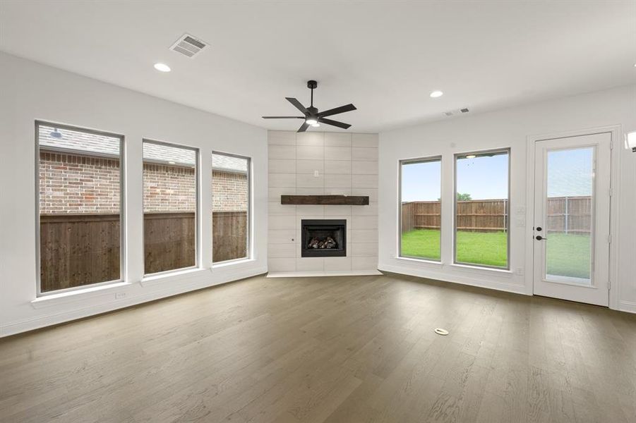 1845 Rough Ridge- Living Room-2