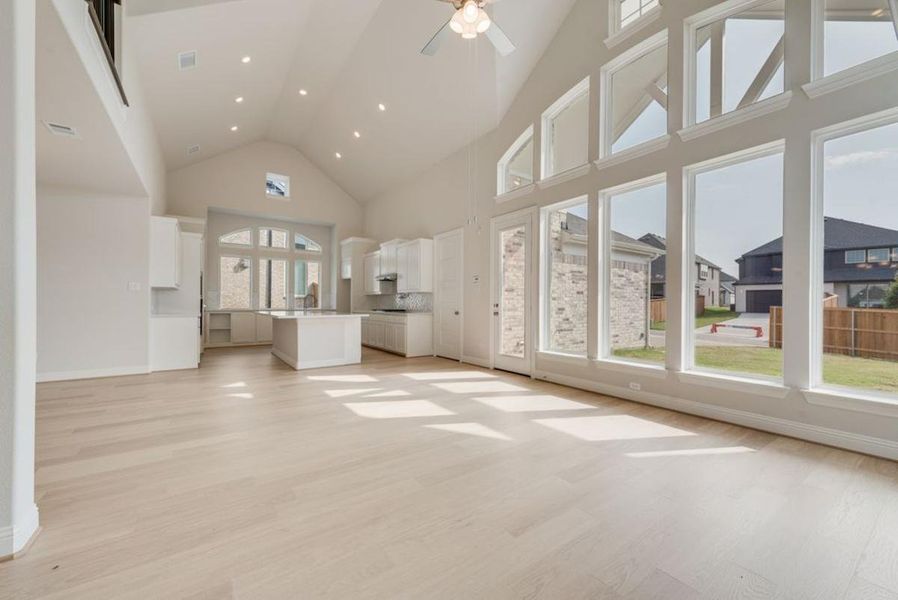 Spacious, unfurnished interior of a new home in Trails at Cottonwood Creek, Rowlett (Image 25). Spacious, unfurnished interior of a new home in Trails at Cottonwood Creek, Rowlett (Image 25).