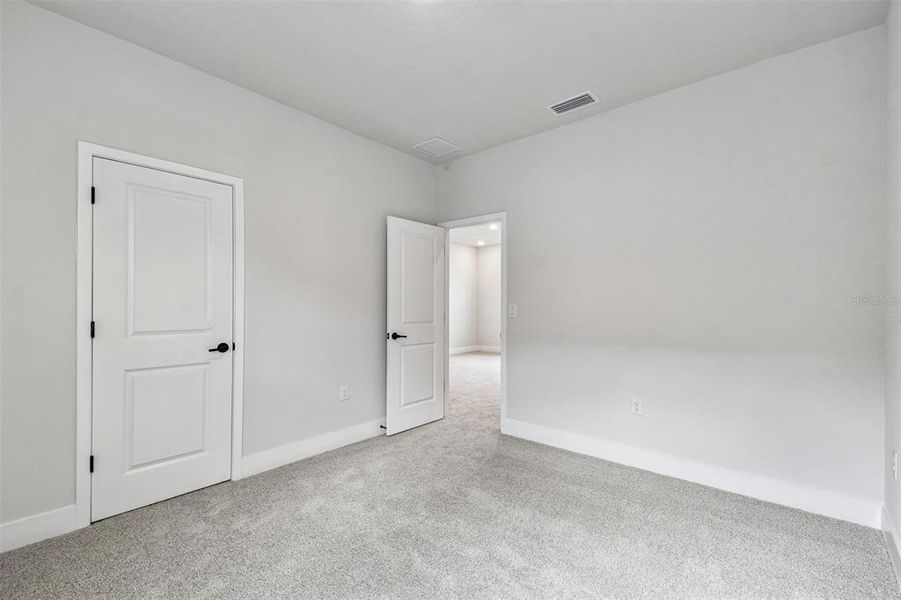 Spacious, unfurnished interior of a new home in Persimmon Park - Garden Series, Wesley Chapel (Image 30).