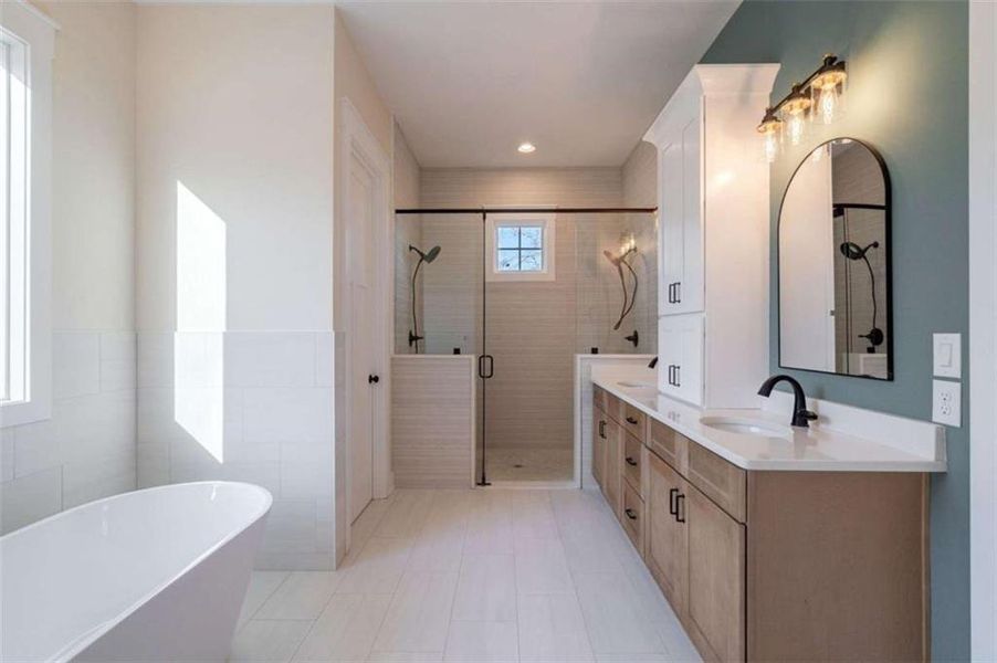 Furnished interior view inside a new home in , Monroe (Image 15).