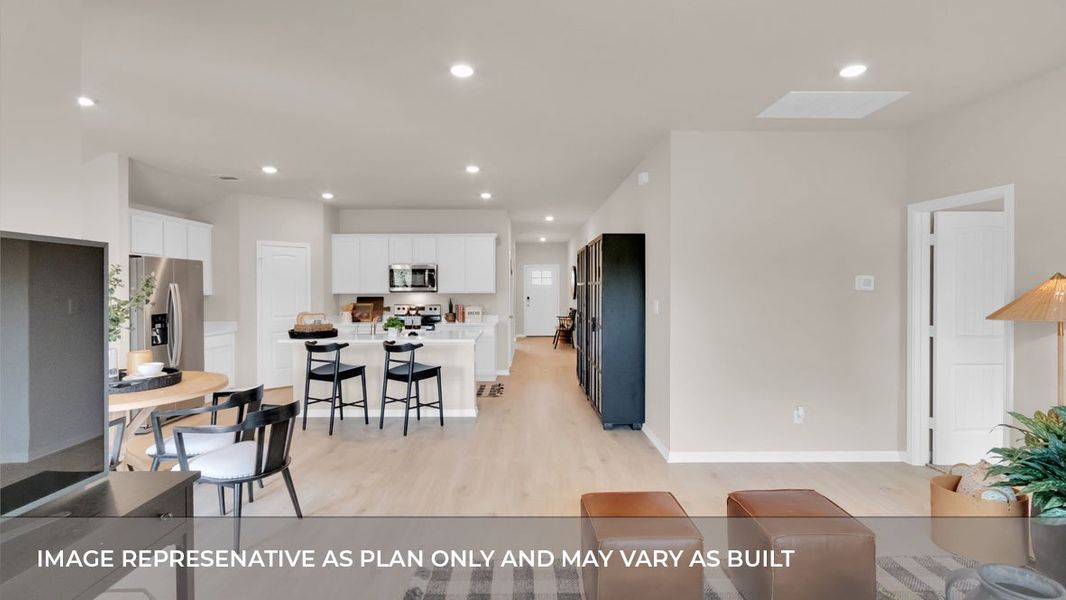 Furnished interior view inside a new home in Thunder Rock, Marble Falls (Image 21).