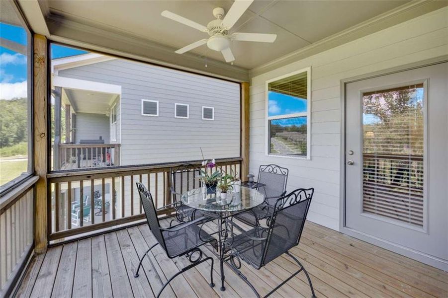 Exterior details and patio area of a home in , Gainesville (Image 25).