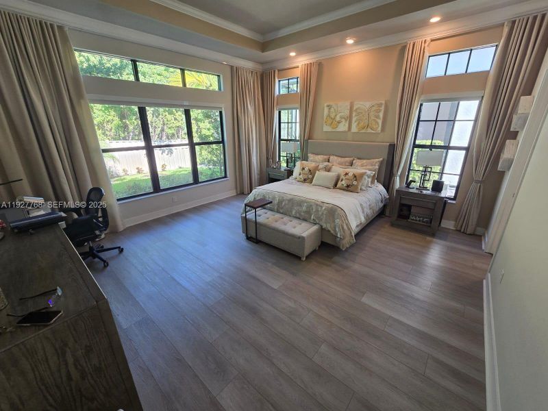 Furnished interior view inside a new home in , Parkland (Image 51). Furnished interior view inside a new home in , Parkland (Image 51).