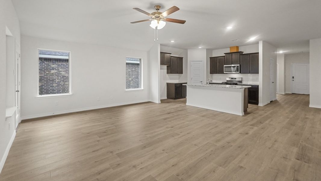 Spacious, unfurnished interior of a new home in Fireside by the Lake, Garland (Image 11).