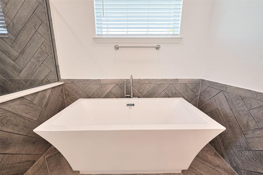 Image 40 of a home in Lago Mar. Image 40 of a home in Lago Mar.