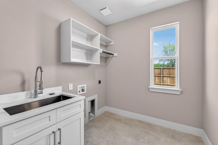 Furnished interior view inside a new home in , Mansfield (Image 31). Furnished interior view inside a new home in , Mansfield (Image 31).