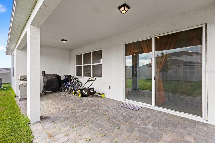 Front exterior of a new home in , Kissimmee, FL, highlighting curb appeal (Image 1). Front exterior of a new home in , Kissimmee, FL, highlighting curb appeal (Image 1).