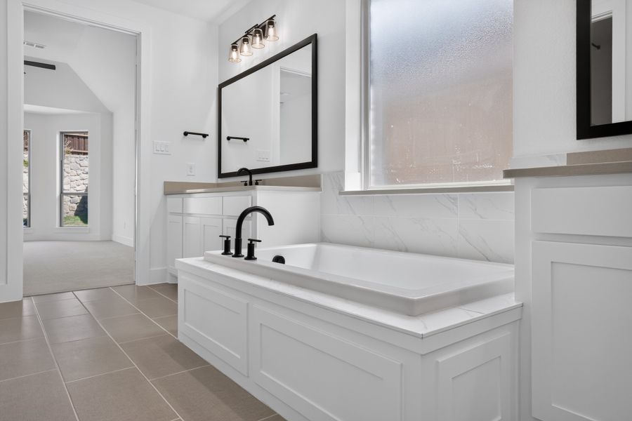 132 Buffalo - Primary Bathroom