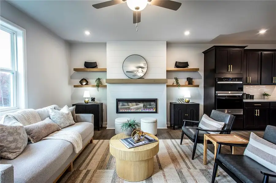 Furnished interior view inside a new home in Towne Village at Suwanee Dam, Sugar Hill (Image 8). Furnished interior view inside a new home in Towne Village at Suwanee Dam, Sugar Hill (Image 8).