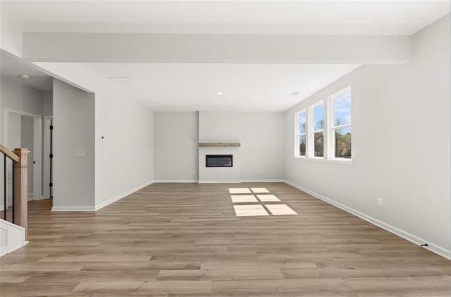 Spacious, unfurnished interior of a new home in Cedar Farms, Winder (Image 12).