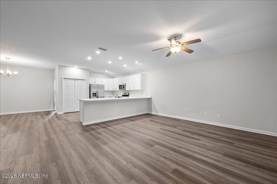 Spacious, unfurnished interior of a new home in , Palatka (Image 20). Spacious, unfurnished interior of a new home in , Palatka (Image 20).