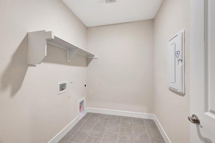 Spacious, unfurnished interior of a new home in Heritage Ranch, Sherman (Image 19). Spacious, unfurnished interior of a new home in Heritage Ranch, Sherman (Image 19).