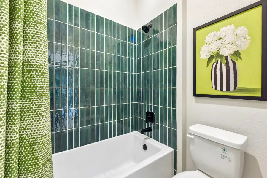 Representative furnished interior of a home built from the Enfield by Taylor Morrison in Eastwood, Manor (Image 32).