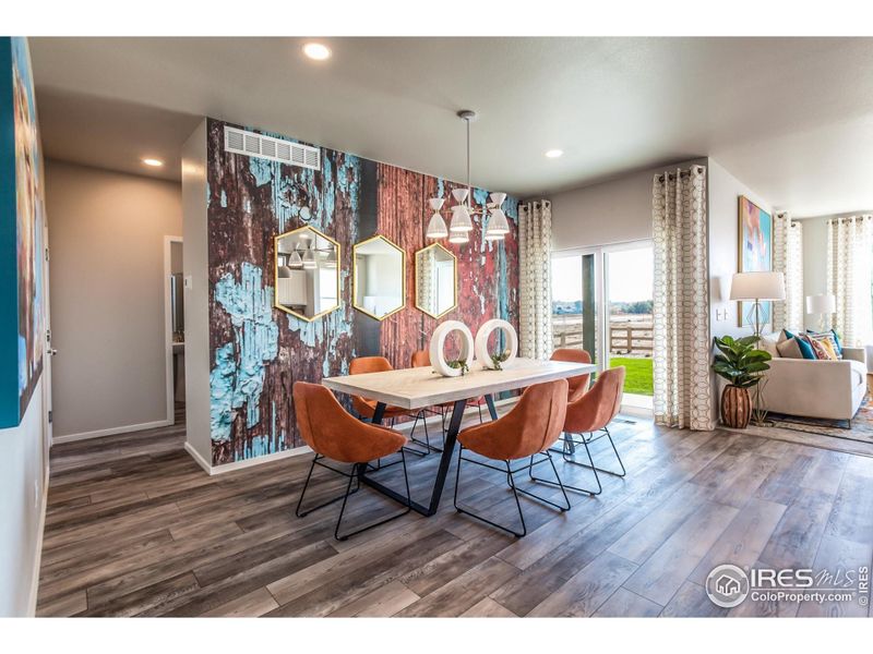 EXAMPLE PHOTO: DINING ROOM