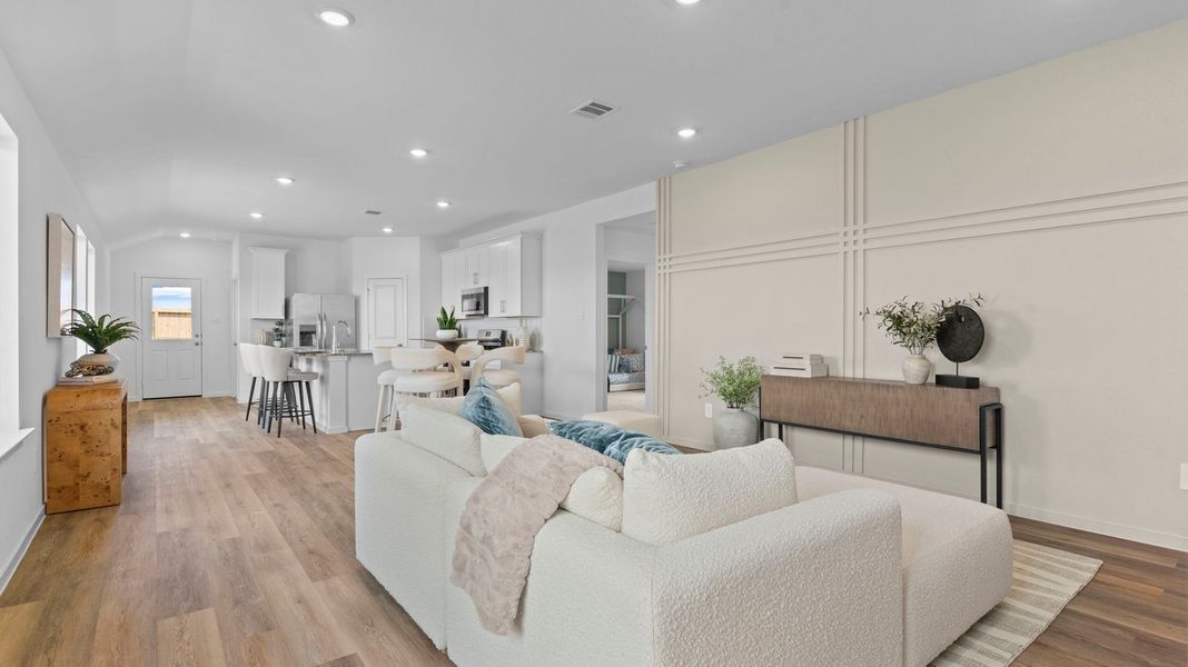 Representative furnished interior of a home built from the DIANA by D.R. Horton in Lakes at Westland Ranch, League City (Image 11).