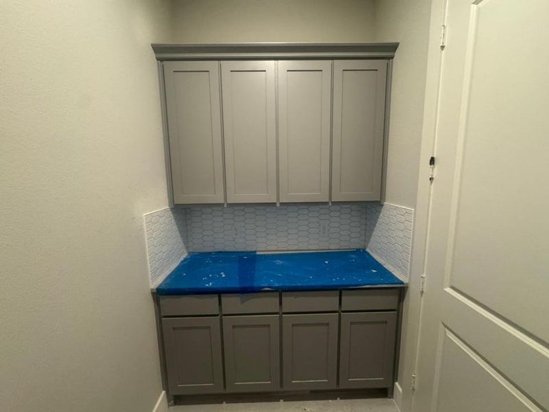 Furnished interior view inside a new home in King Crossing Estates, Van Alstyne (Image 5).