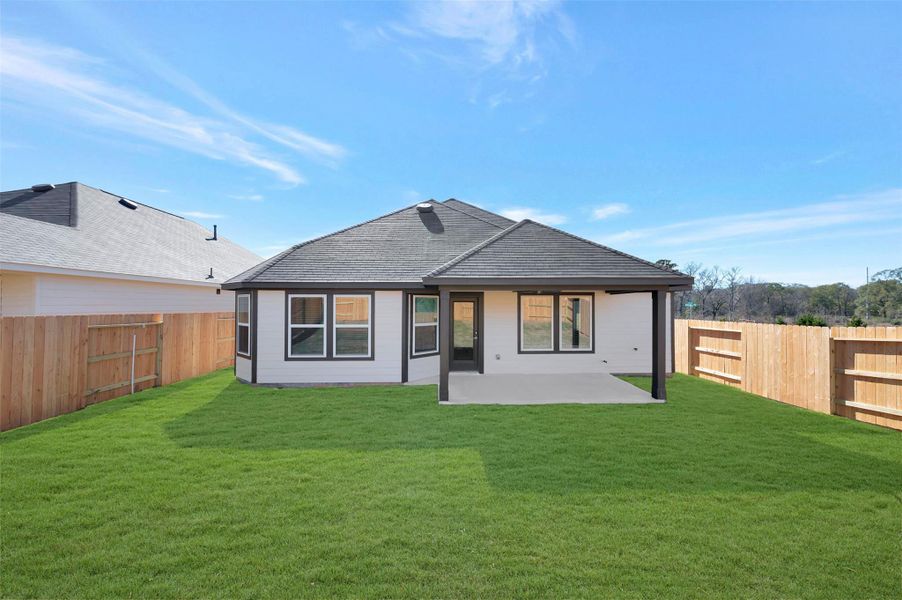 Exterior details and patio area of a home in Lone Star Landing, Montgomery (Image 27).