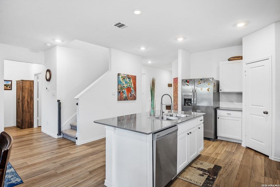 Furnished interior view inside a new home in , Georgetown (Image 29).