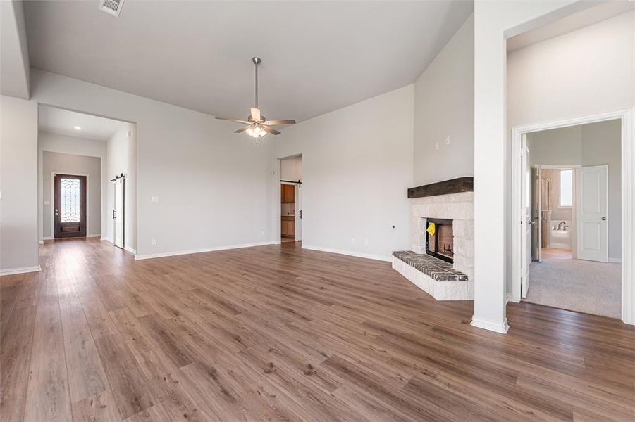 Spacious, unfurnished interior of a new home in Parker Heights, Valley View (Image 33). Spacious, unfurnished interior of a new home in Parker Heights, Valley View (Image 33).