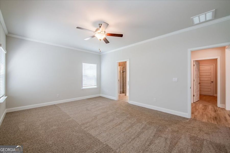 Spacious, unfurnished interior of a new home in Oakview Estates, Macon (Image 27).
