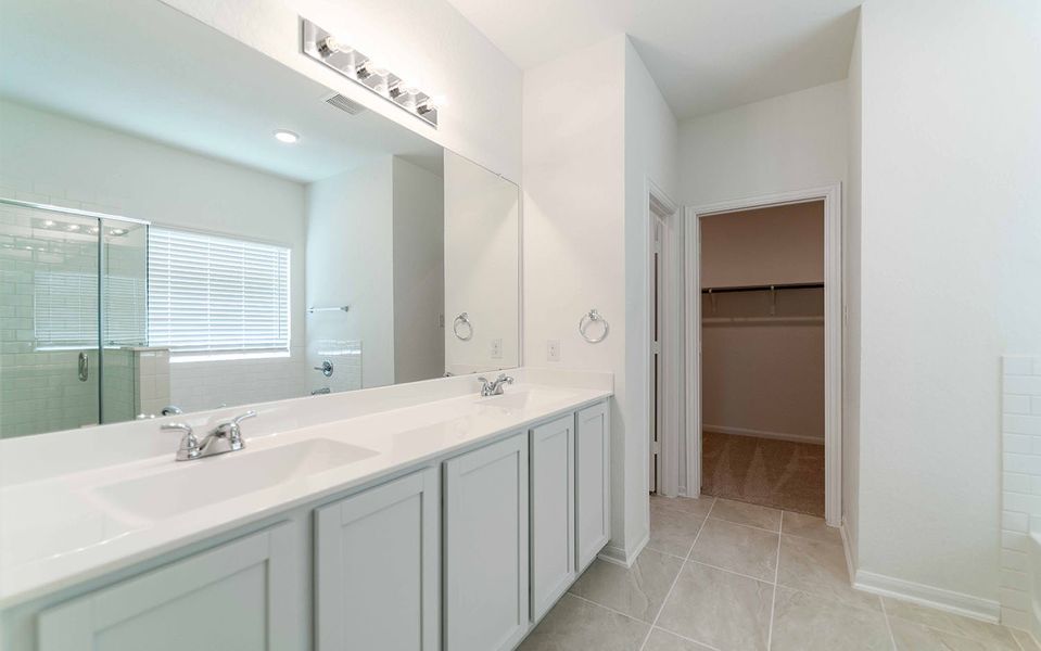 Furnished interior view inside a new home in Swenson Heights, Seguin (Image 9).
