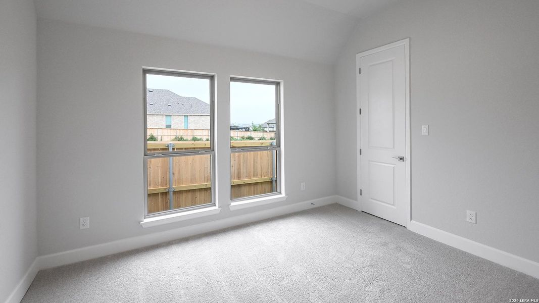 Spacious, unfurnished interior of a new home in Mayfair, New Braunfels (Image 18).