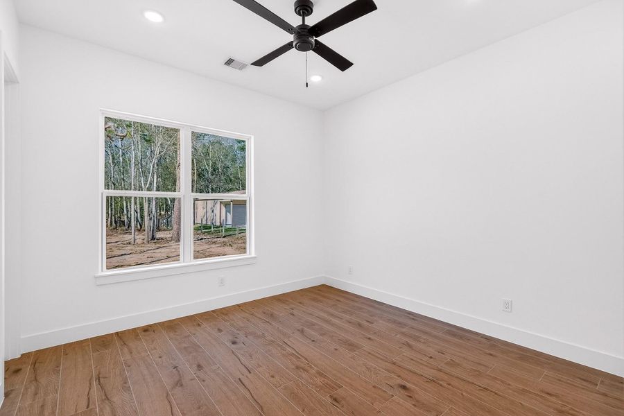 Spacious, unfurnished interior of a new home in , Splendora (Image 25).