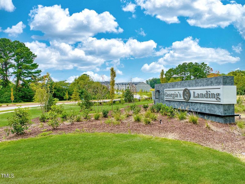 Entrance Monument - Georgias Landing